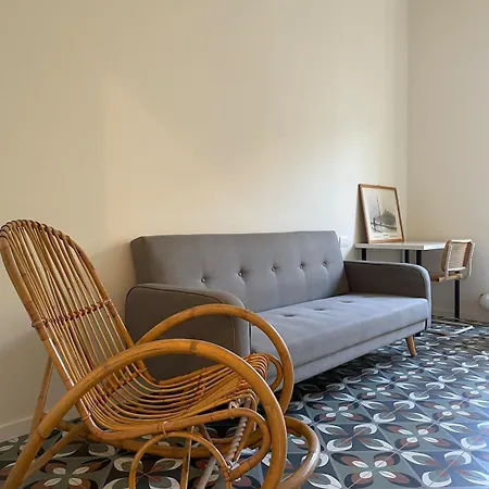 Casacciuga - And Bright Flat With Air Conditioning *