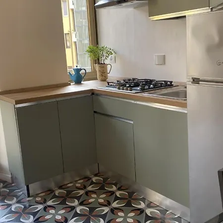 Casacciuga - And Bright Flat With Air Conditioning